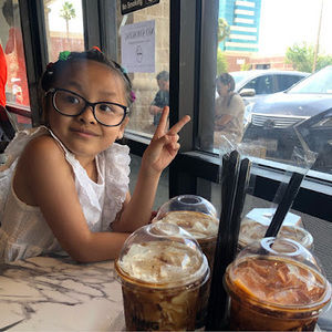 Meet your Posher, Pham